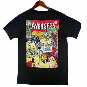 Marvel Avengers T-Shirt Mens Medium Black Graphic Crew Neck SS Female Avengers